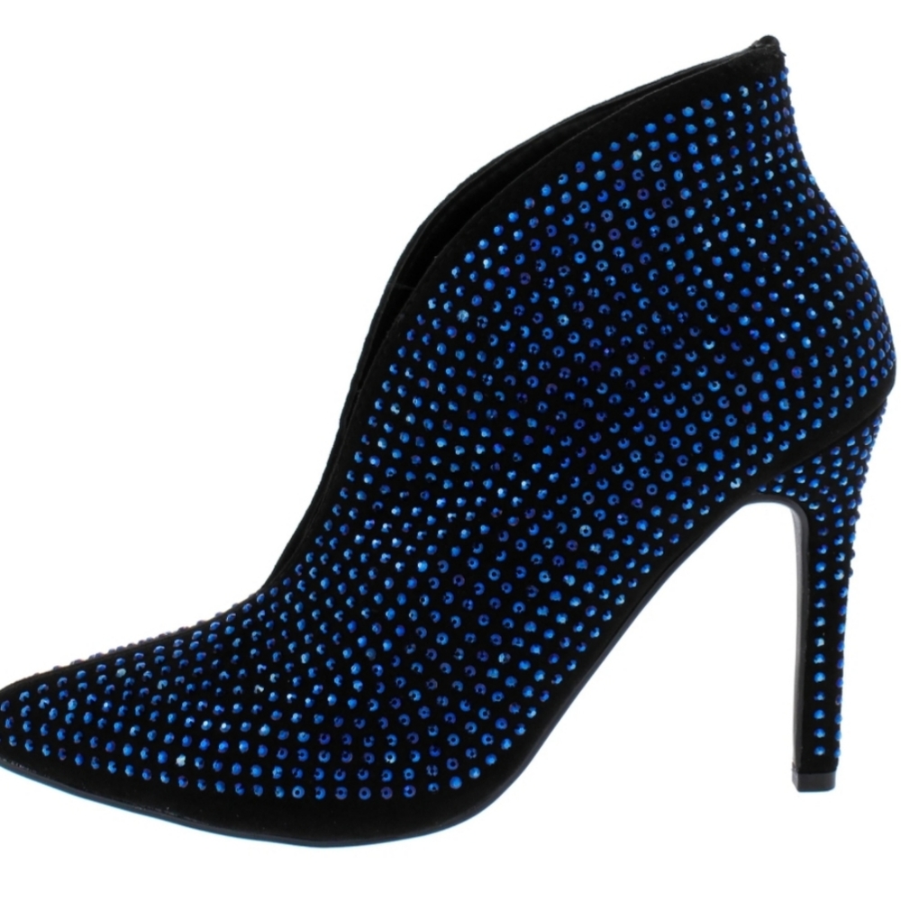 Women's shoes
